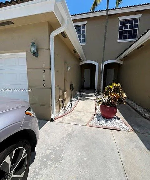 12140 SW 4th St #12140 — Photo 3