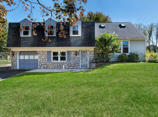 1233 Spencer Rd, Ivyland, PA 18974