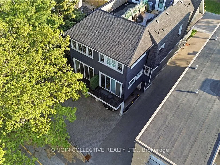 79 Wilson St E — Photo 32
