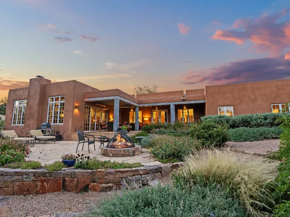 1226 B&c Cerro Gordo Rd, Santa Fe, NM 87501