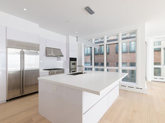 3rd image of 50 Wooster St APT 3NF