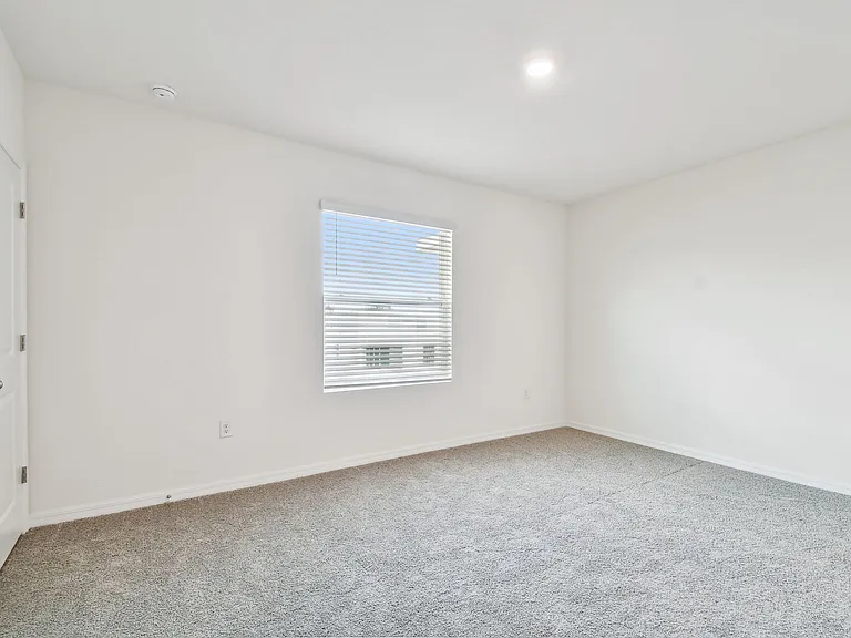5679 English Oak Ln — Photo 26