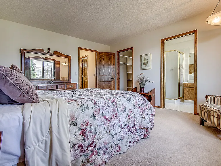 8010 Schubert Gate NW — Photo 17
