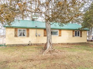 10615 Grandjean Rd, Henderson, NY 13650