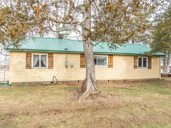 10615 Grandjean Rd, Henderson, NY 13650