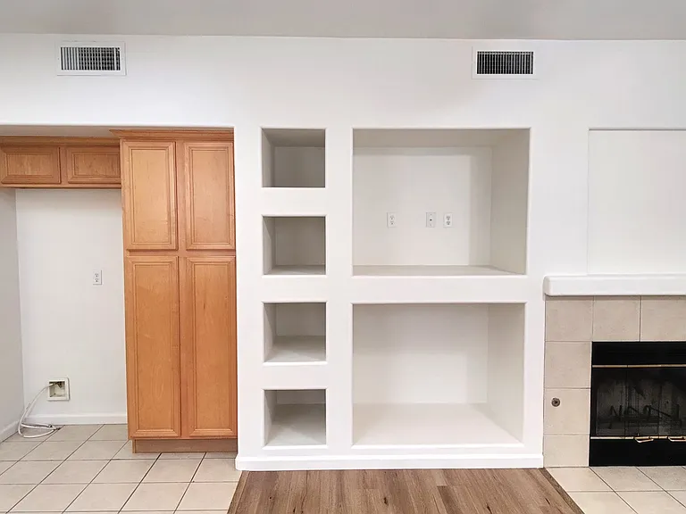 60 W Brittany Ln — Photo 11
