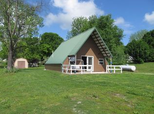 317 S Main St, Hartville, MO 65667