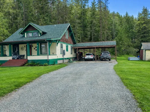 109 Pinkham Ave N, Eureka, MT 59917