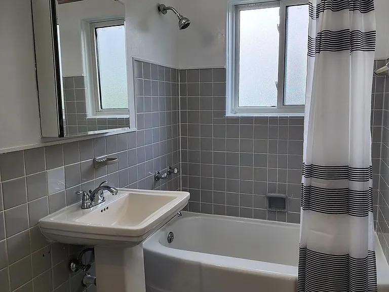 231 N Ridge Ave — Photo 35