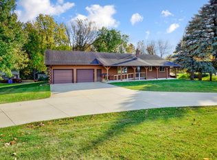 10 Southridge Pl, Owatonna, MN 55060