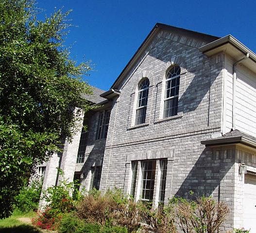 1st image of 1102 Saint John Ct