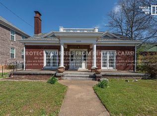 1350 W Cleveland St, Fayetteville, AR 72701