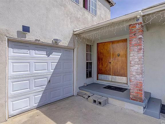 5th image of 9403 Carron Dr