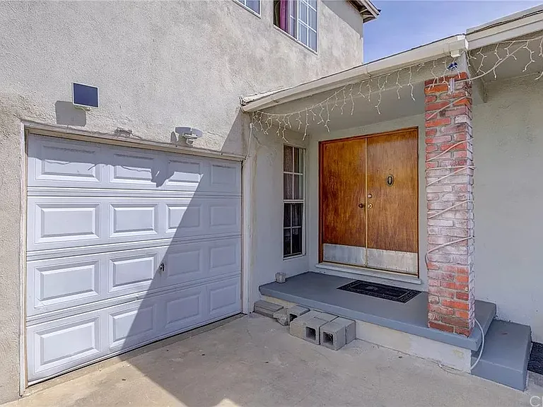 9403 Carron Dr — Photo 5