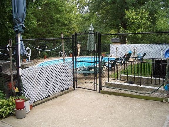 5th image of 3615 Seville Dr