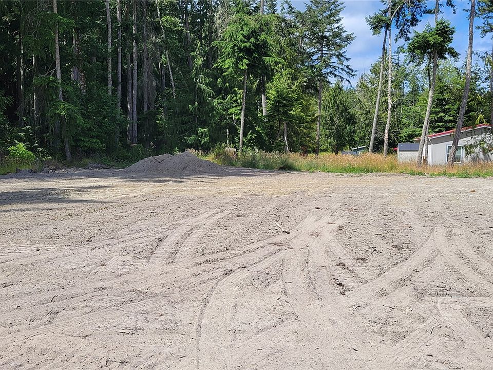 2nd image of 82 Butterfly Lane