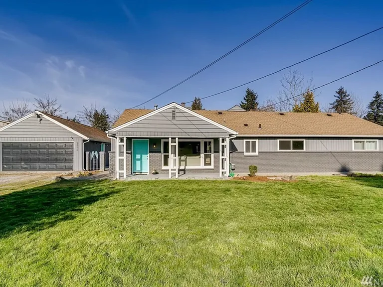 2824 Benson Rd S — Photo 2