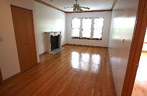 2nd image of 1366 W Jarvis Ave #3