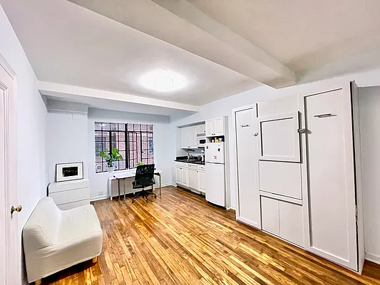 Rented by Steven Corcoran Real Estate | media 1