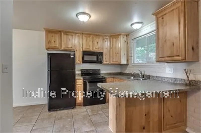 1 bed, 1.0 bath, 603 sqft, $1,200 — Photo 3