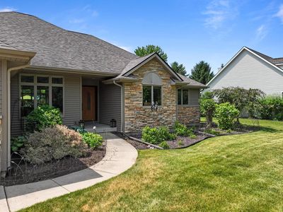 403 Fair Oaks DRIVE, Williams Bay, WI, 53191