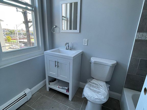 5th image of 16 S 1st St #5