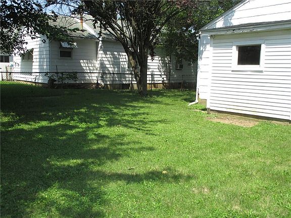 5th image of 113 Deshler Ave