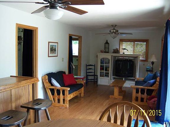 Living room/family room