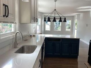 167 Cross St #1, Winchester, MA 01890