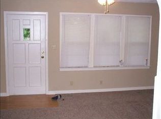 1757 S Spruce Ave, Wichita, KS 67211