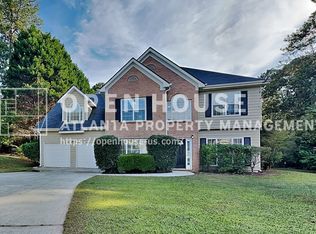 1180 Timber Walk Dr, Loganville, GA 30052