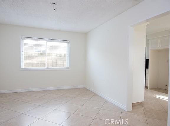 5th image of 3445 N El Dorado Dr