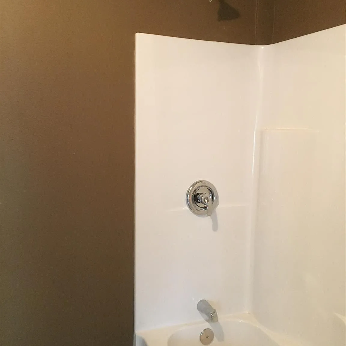 4 bed, 2.0 bath, 1876 sqft, $1,600 — Photo 4