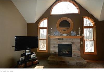 4th image of 443 White Spruce Dr