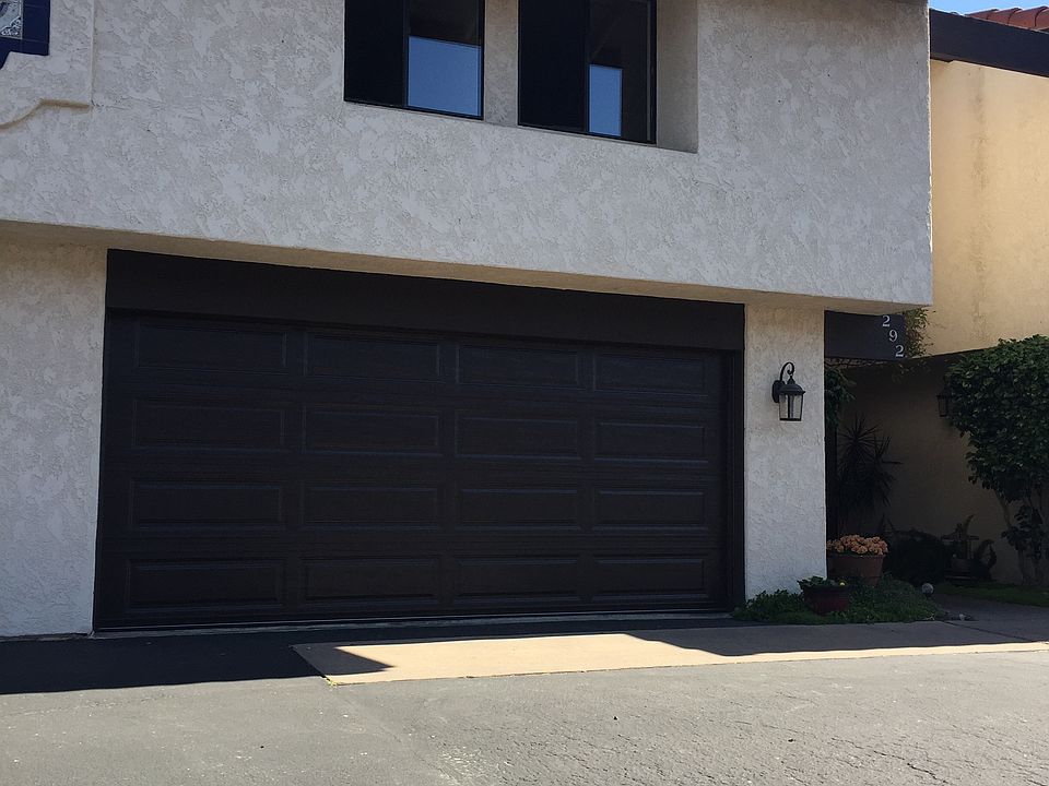 292 Spruce #3 lovely entry