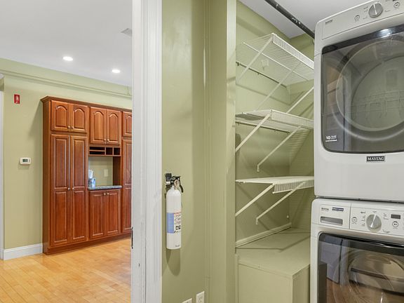5th image of 164 Main St #2