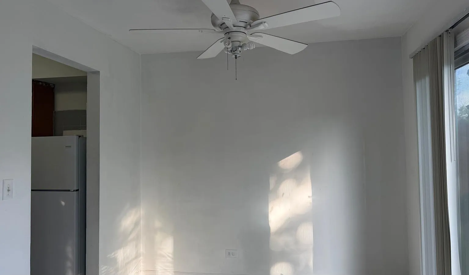 3 bed, 1254 sqft, $2,400 — Photo 2