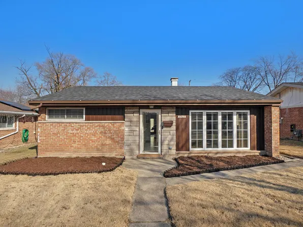 17927 Wildwood Ave, Lansing, IL 60438