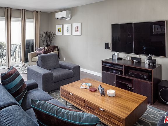4th image of 5625 Windsor Way Unit 209