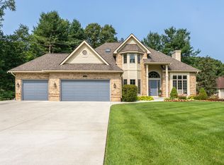 7846 Shepherds Glen Ct, Kalamazoo, MI 49009