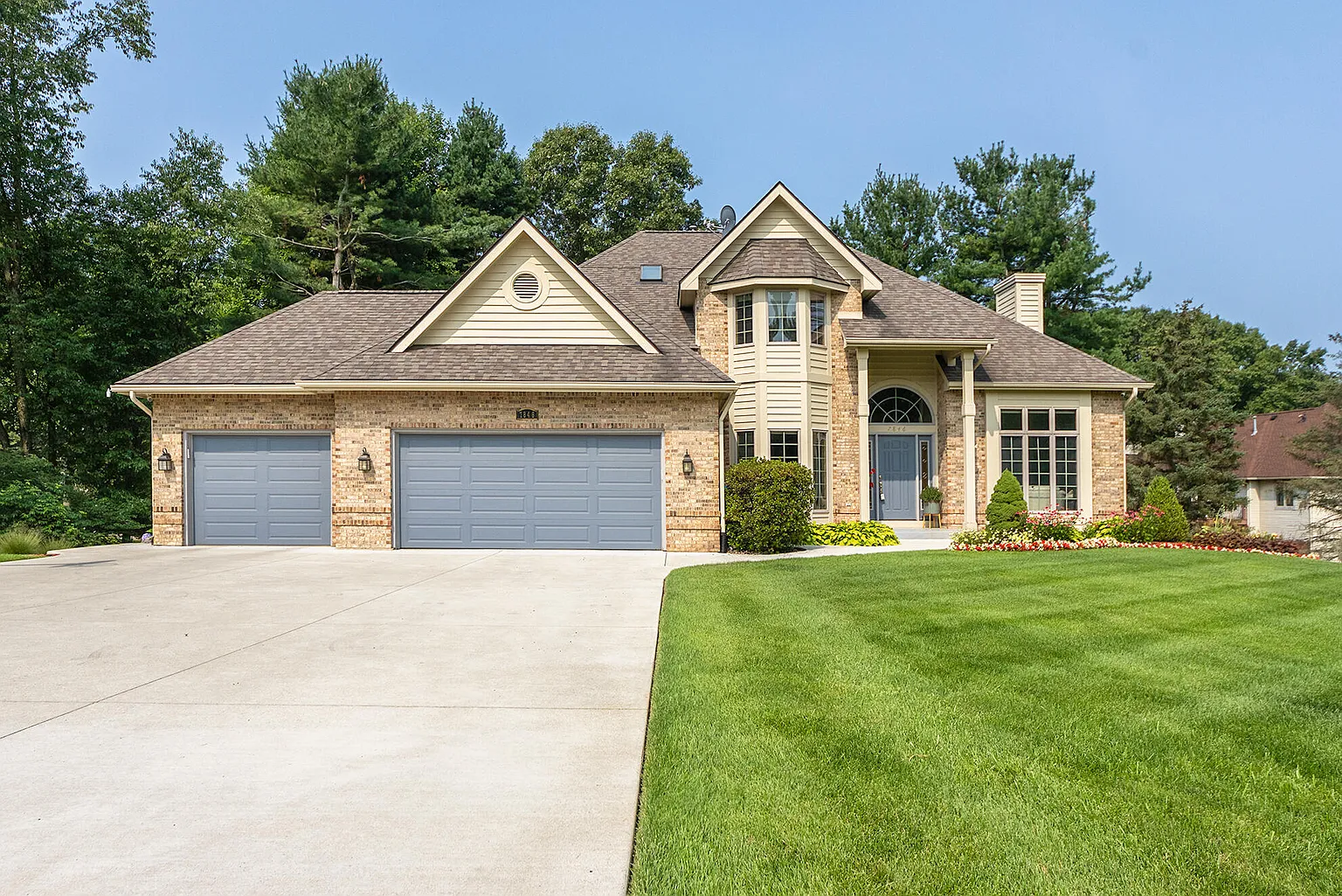 7846 Shepherds Glen Ct photo 1