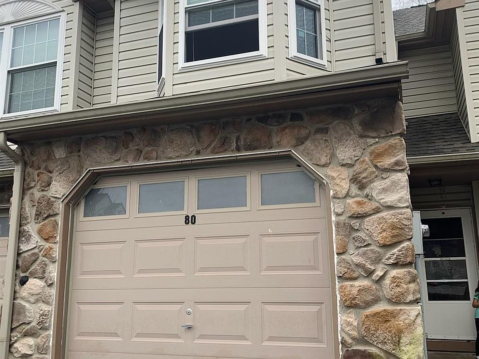 2nd image of 80 Orion Rd #80