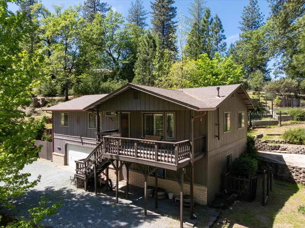 3950 Frog Hollow Dr, Placerville, CA 95667