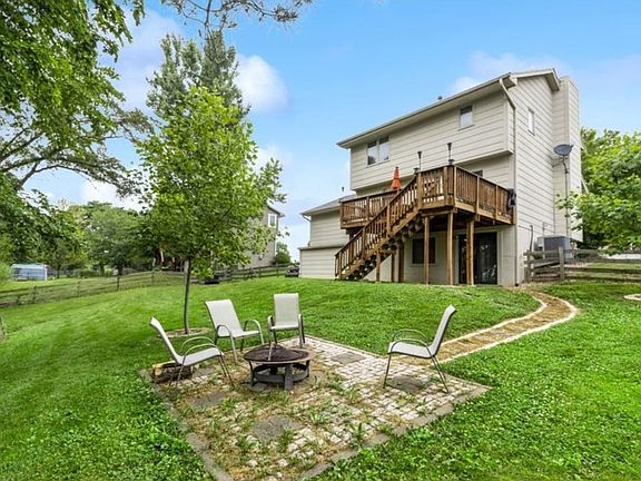 2nd image of 804 Cade Ct