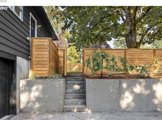 15355 SE Oatfield Rd, Milwaukie, OR 97267