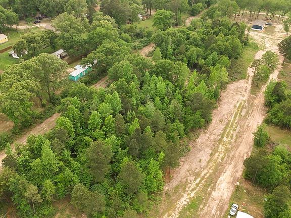 3rd image of 10752 Hobbs Rd