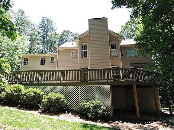 3rd image of 4662 Jefferson Township Pl