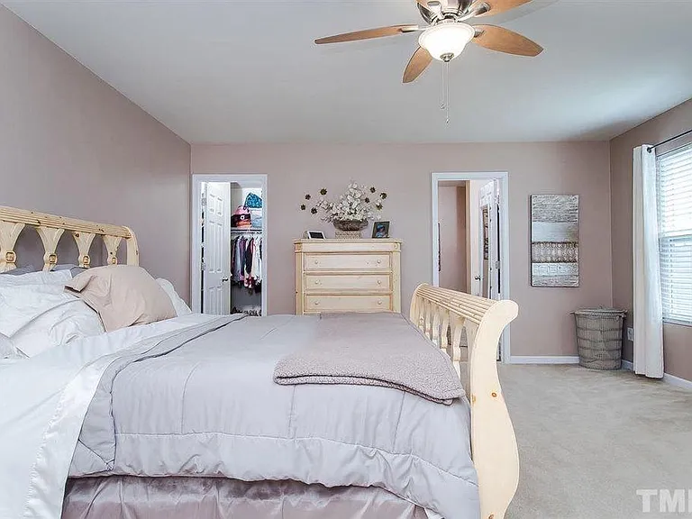 8030 McKee Dr — Photo 3