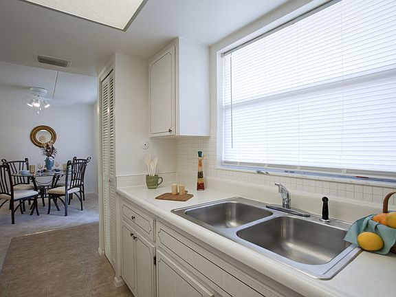 Classic Style Kitchen