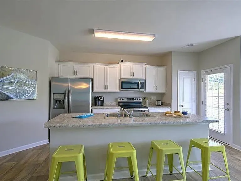 6147 Guildford Hill Ln — Photo 8